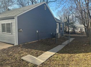 9004 E 73rd St #B, Kansas City, MO 64133