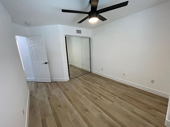 5th image of 4850 Aliano Dr