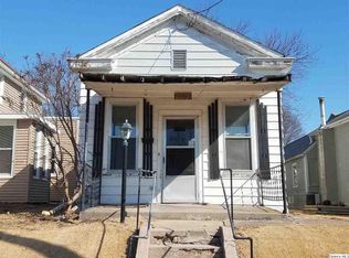 1227 S 11th St, Quincy, IL 62301