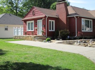 5504 W 99th St, Overland Park, KS 66207