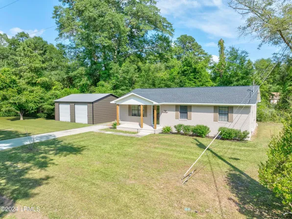 74 Lawton Road Road, Varnville, SC 29944