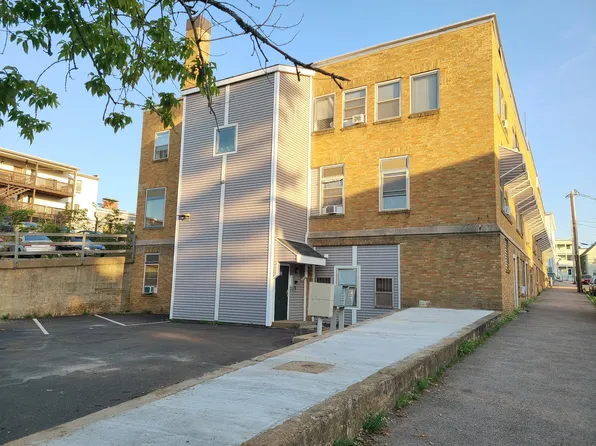 25 Laval Street Apartments, 25 Laval St #17, Manchester, NH 03102