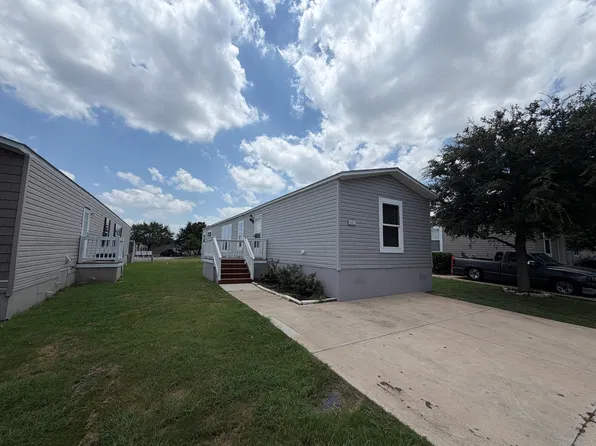 5482 Tierra Alta Cir, Del Valle, TX 78617