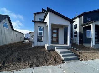 3371 Evening Breeze Dr, Colorado Springs, CO 80922