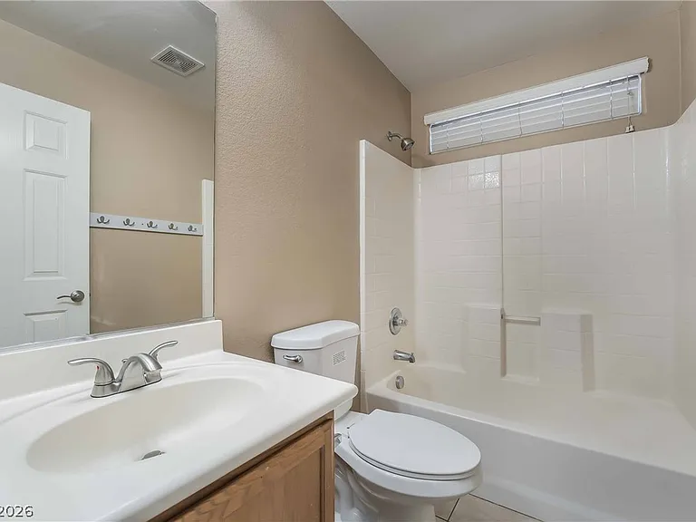 10466 Gwynns Falls St — Photo 17