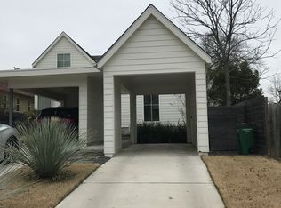 2212 Iva Ln APT B, Austin, TX 78704