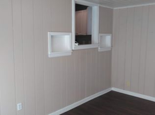 2207 Somerset Dr, Prairie Village, KS 66206