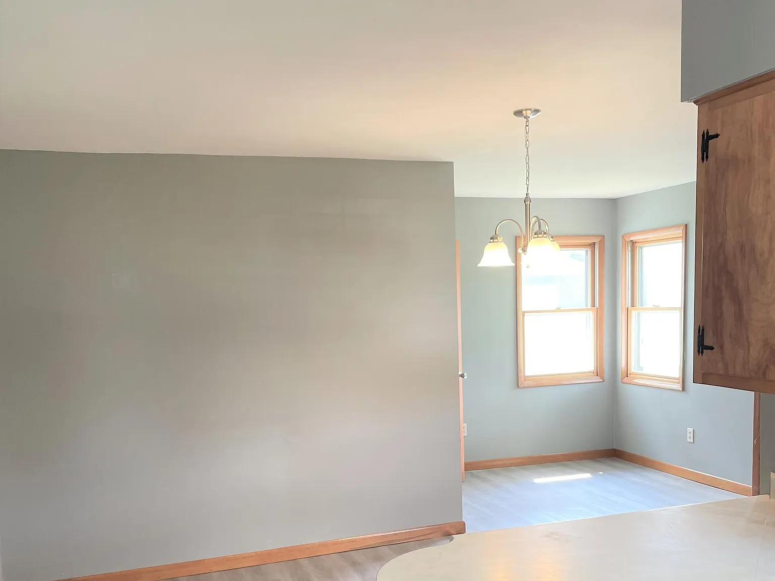 3 bed, 1.5 bath, 1348 sqft, $1,700 — Photo 4