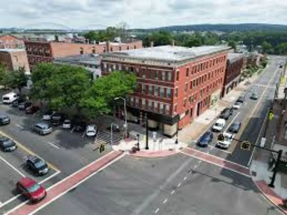 460 Main street