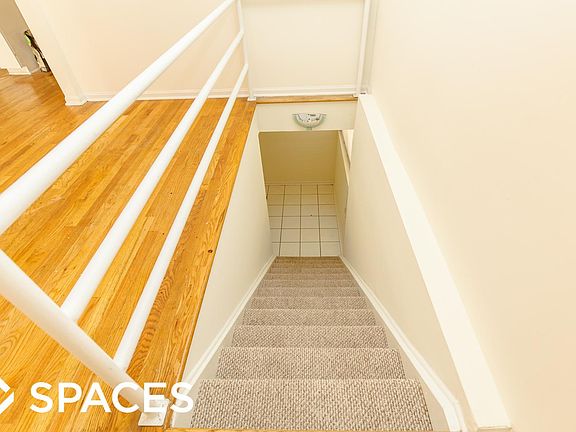 5th image of 2039 W Superior St #1SRE