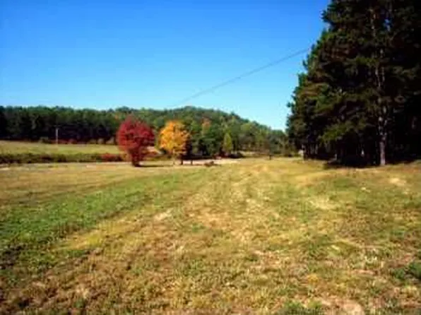 2062 Dickey Rd, Murphy, NC 28906