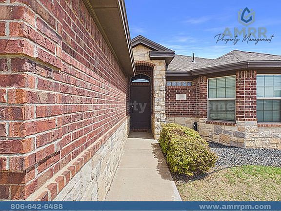 2nd image of 211 Dowden Rd