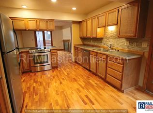 6730 Lunar Dr, Anchorage, AK 99504