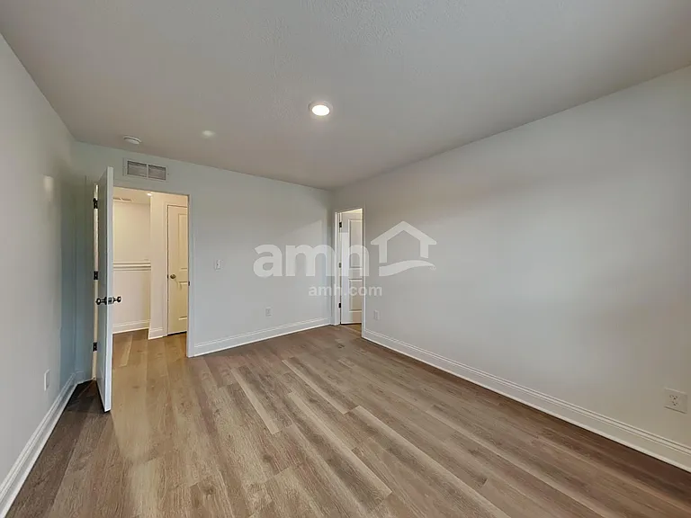 1343 Park Pl S — Photo 17