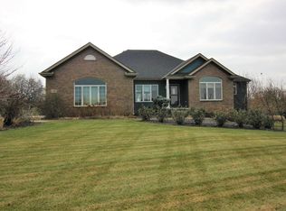 1401 W Burr Oaks Rd, Lincoln, NE 68523