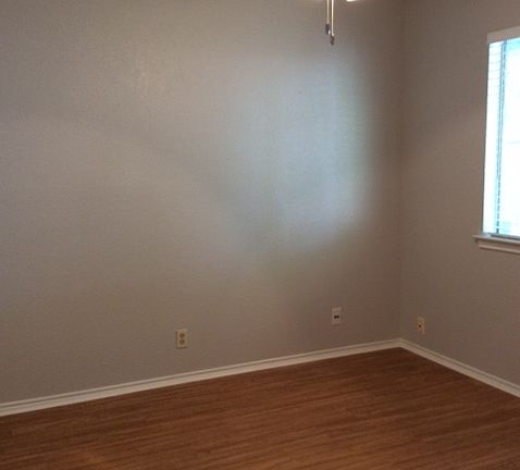 2nd image of 5005 Sommerdale