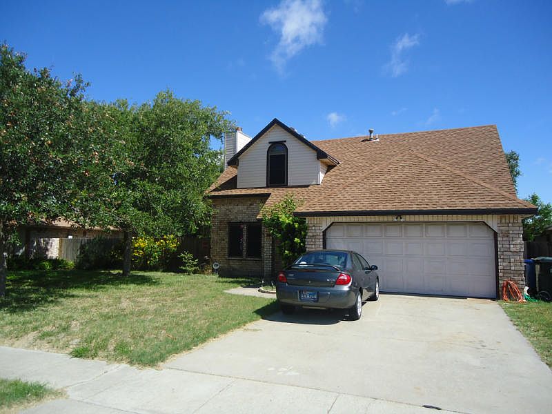 1st image of 2209 Alazan Dr