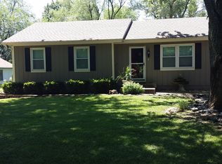 439 W Center St, Peculiar, MO 64078