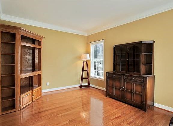 Living Room with Crown Molding
