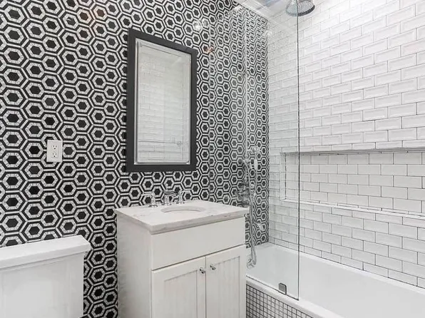 43 Columbia Place image 3 of 6