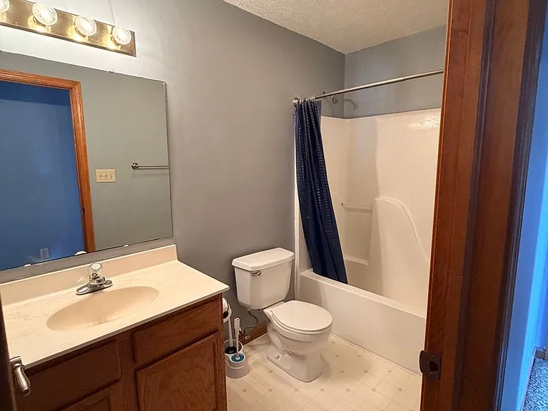 705 Hummingbird Ln — Photo 27