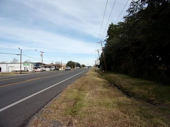 5th image of 300 W Edgewood Dr