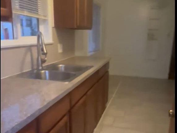 2nd image of 472 W 36th St #472