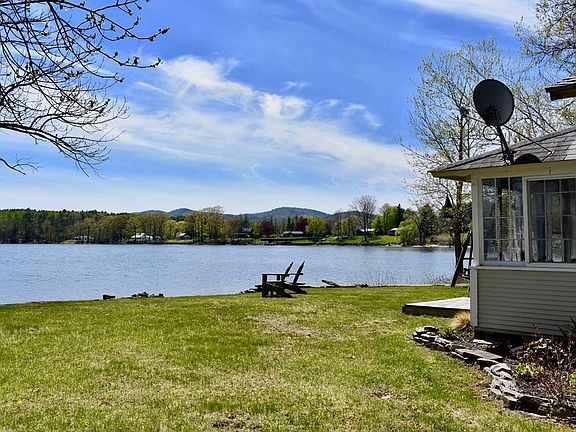 5th image of 26 Lakeshore Dr