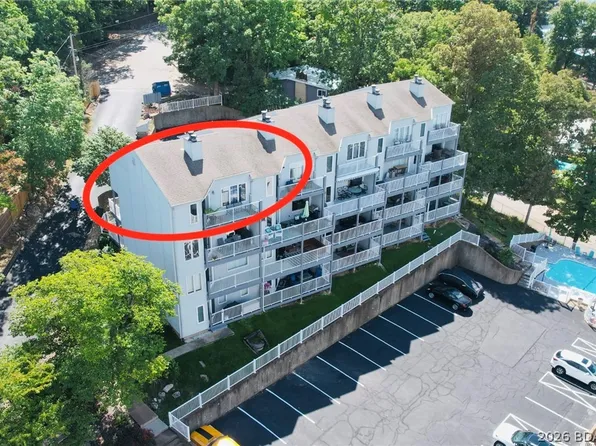 33 Crow Ct Unit 2E, Lake Ozark, MO 65049