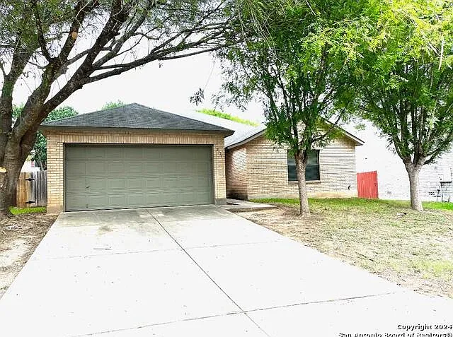 2921 Candleberry Dr — Photo 1