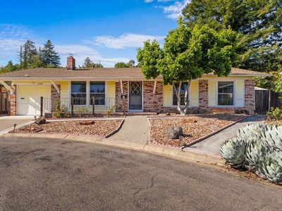 1435 Oak Circle, Healdsburg, CA, 95448