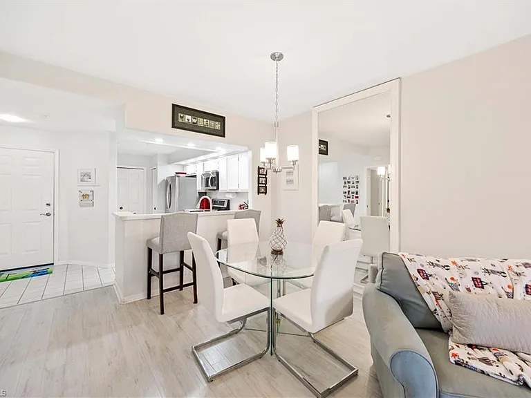 13046 Amberley Ct #602RA — Photo 7