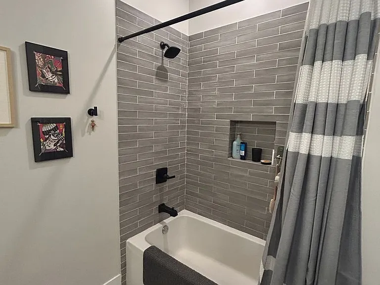 1214 W Carmen Ave #203 — Photo 10