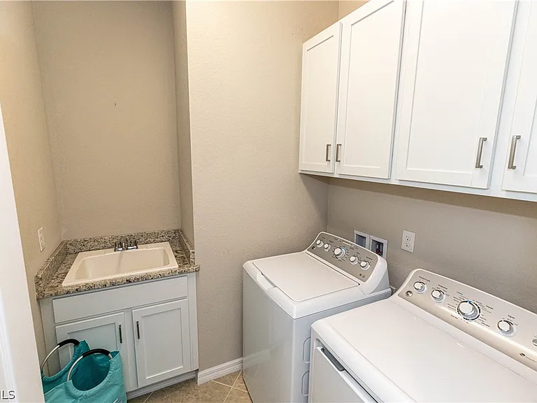 3650 Crimson Ln — Photo 25