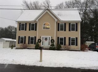 34 Elizabeth Rd, Billerica, MA 01821