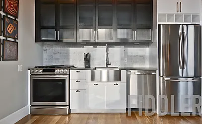 44-41 Purves Street, #1504