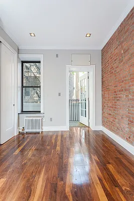 Rented by Centennial Properties NY | media 32