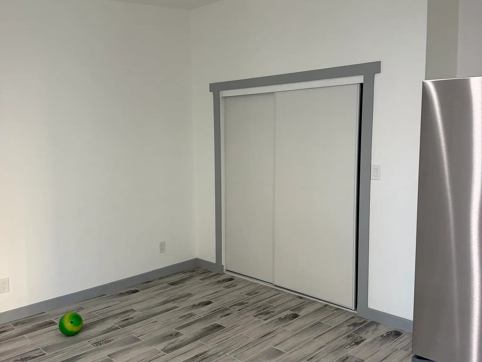 Studio, 400 sqft, $2,195 — Photo 4