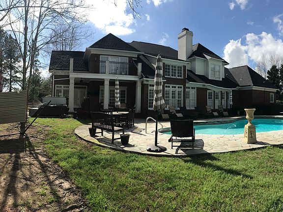 Spa & outdoor living 