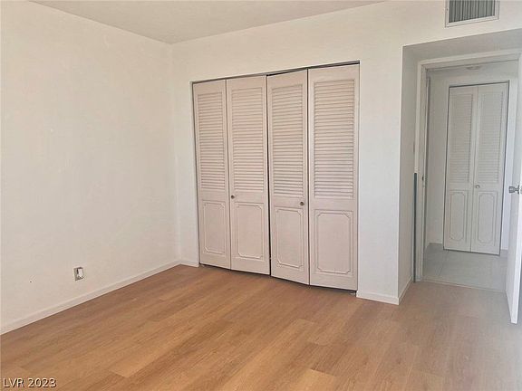 5th image of 3930 University Center Dr APT 810
