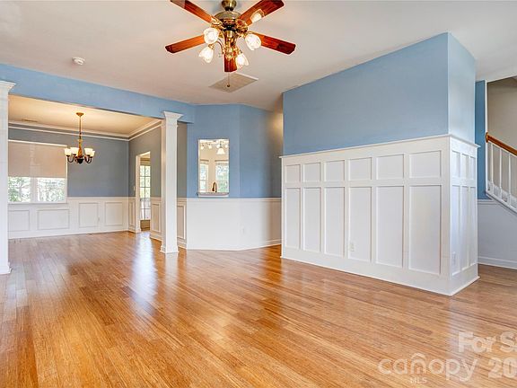4th image of 4296 Deacon Ct SW