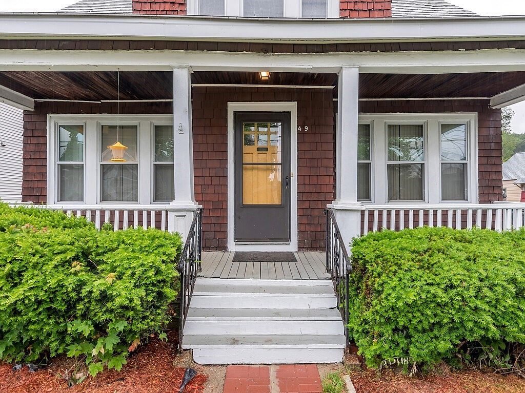 479 Rollstone St, Fitchburg, MA 01420 Zillow