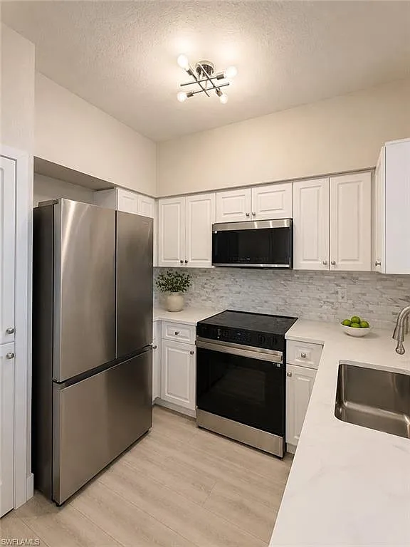 23540 Walden Center Dr — Photo 2