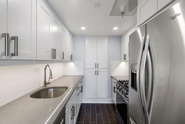 Rented by Compass | media 16