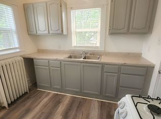 BG - 1076 21st St, Des Moines, IA 50311