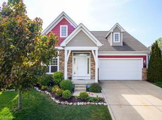 1918 Garland Cir, Valparaiso, IN