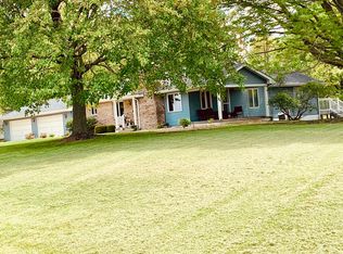 14558 Dixon Rd, Auburn, IL 62615