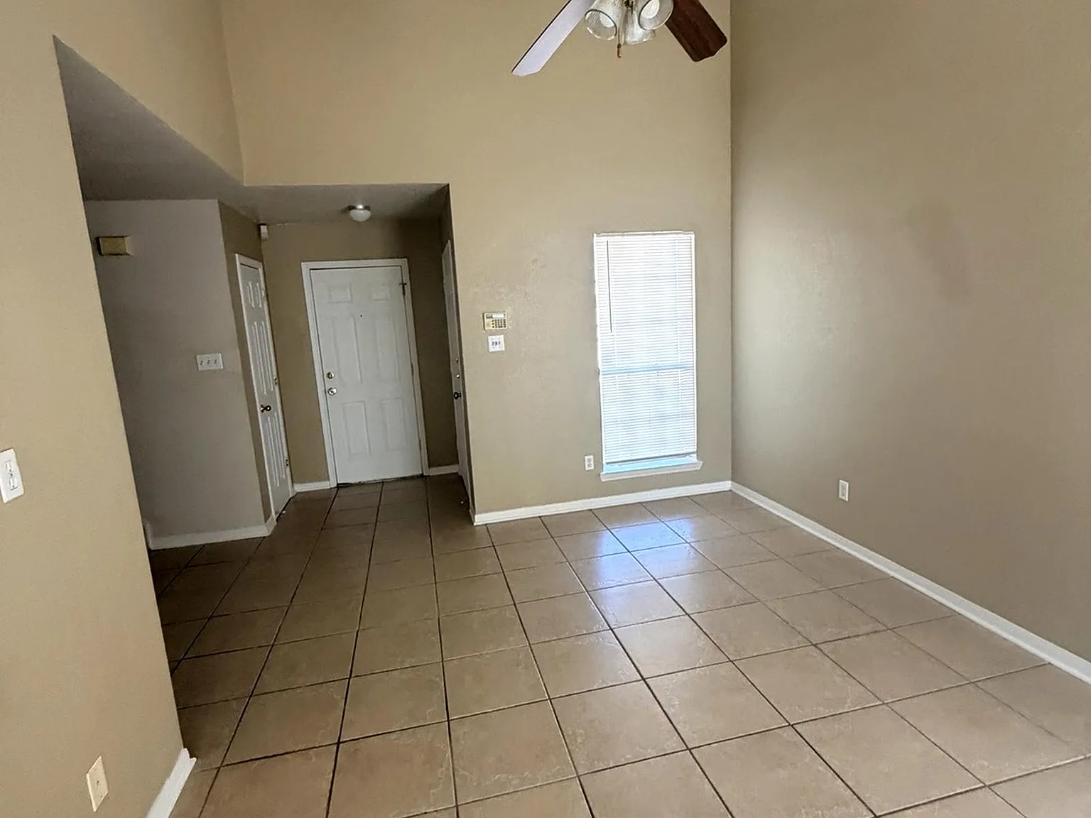 2606 Tortuga Ln — Photo 4