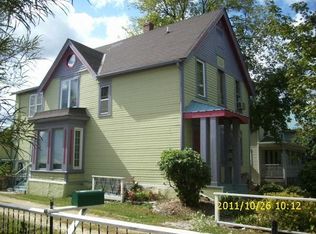 198 Charles Ave, Saint Paul, MN 55103