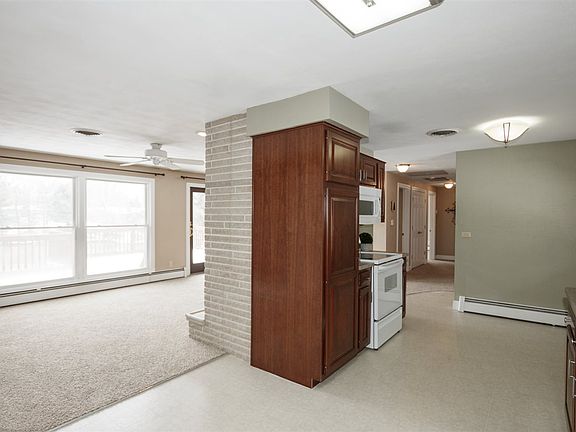 4th image of 208 Westshore Dr